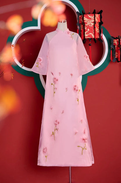 Áo dài Cẩm Tú